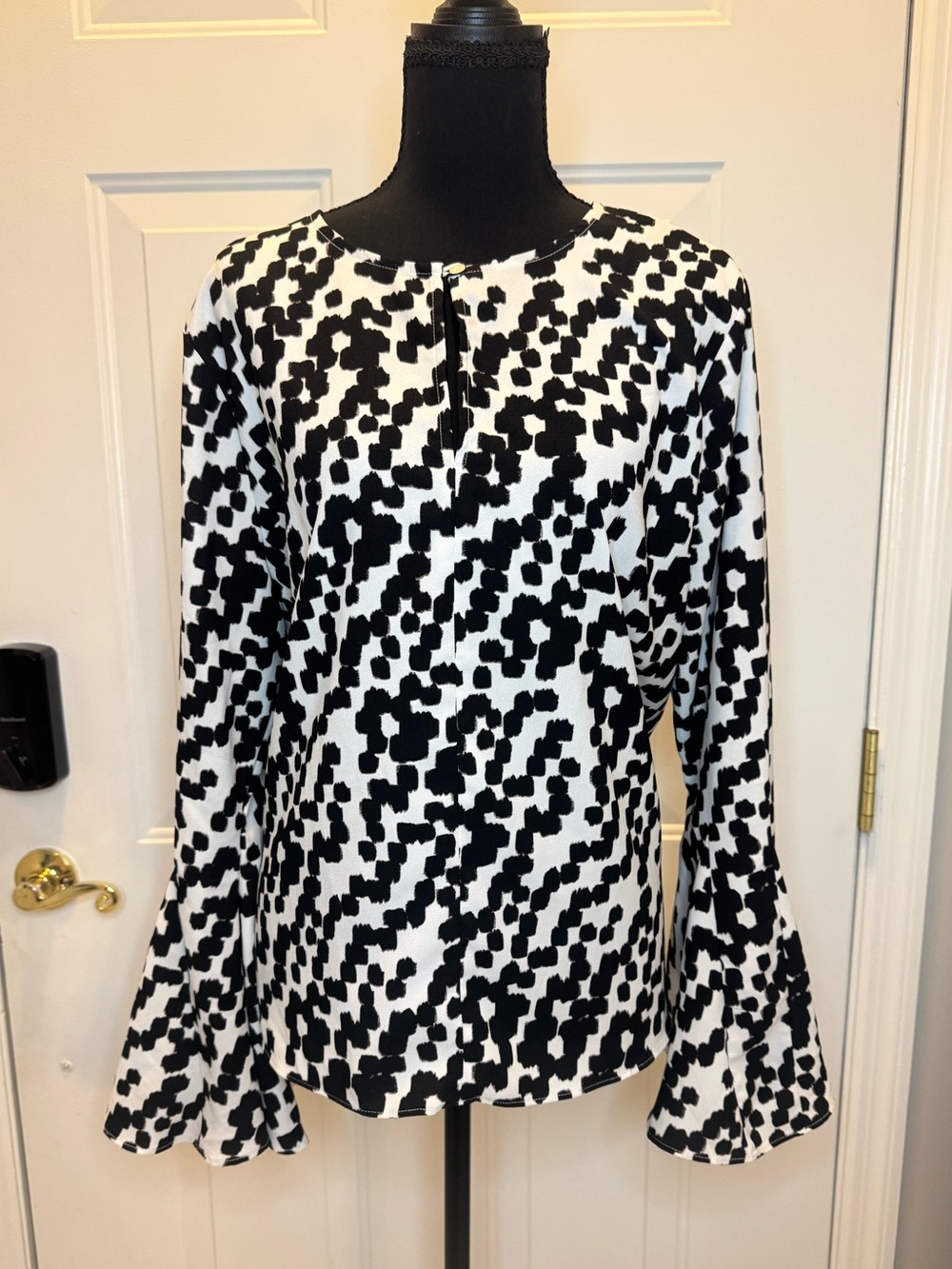 LOFT Black & White Abstract Dot Bell-Sleeve Blouse
